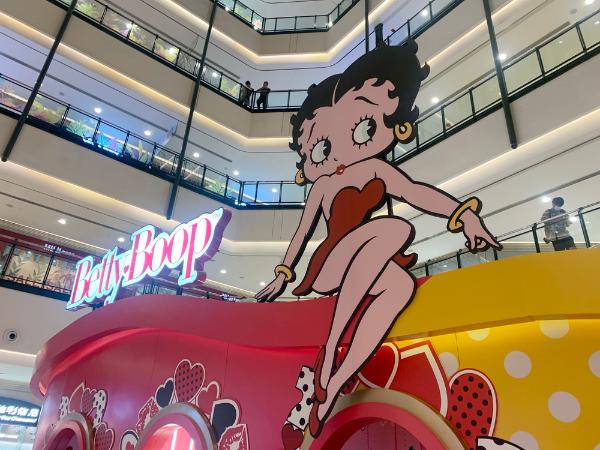 梅龙镇广场23周年庆 Betty Boop贝蒂娃娃时尚展