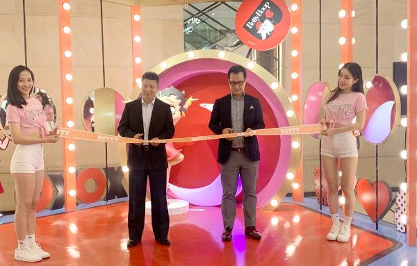 梅龙镇广场23周年庆 Betty Boop贝蒂娃娃时尚展