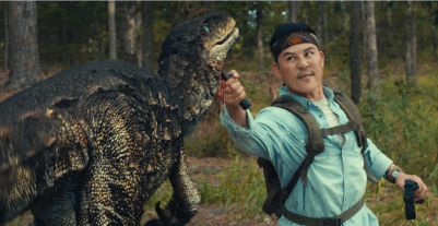 惊悚怪兽电影《恐龙世界》定档10月23日，展现侏罗纪极致冒险体验