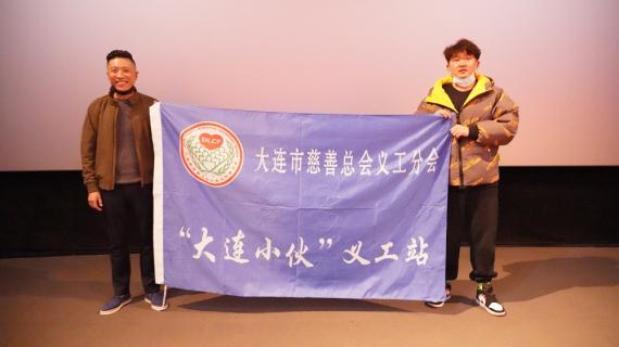 16小时电影频道融媒体直播《武汉日夜》直抵万千观影心声