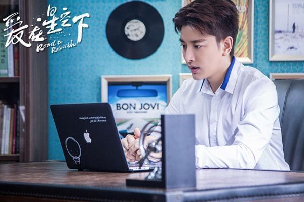 “星空下的爱情”设定为3.17。 贾乃良和陈艺涵将演出《演员的诞生》的戏剧版_TOM娱乐