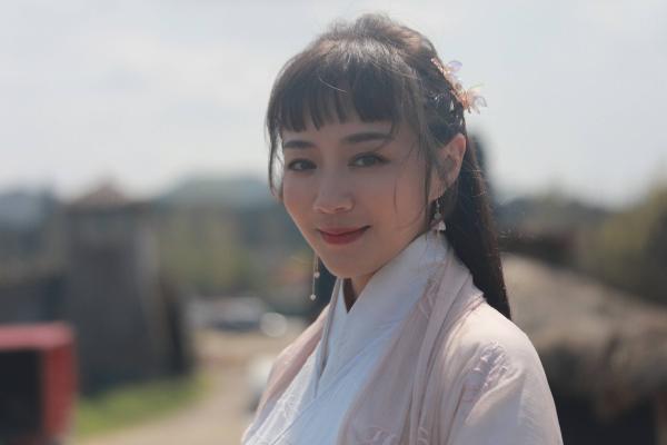 《五行传》开机 马国芯以奶猫级杀伤力女主角桃冰冰走进观众目光