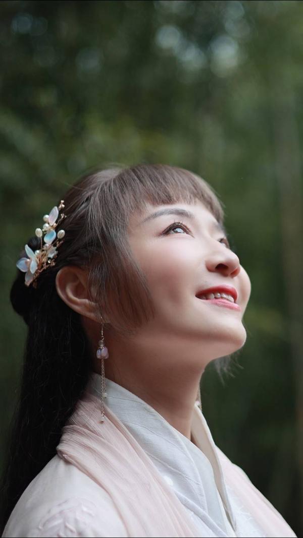 《五行传》开机 马国芯以奶猫级杀伤力女主角桃冰冰走进观众目光