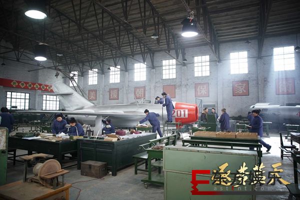 《逐梦蓝天》官宣定档 绘就中国航空工业70年沧桑巨变