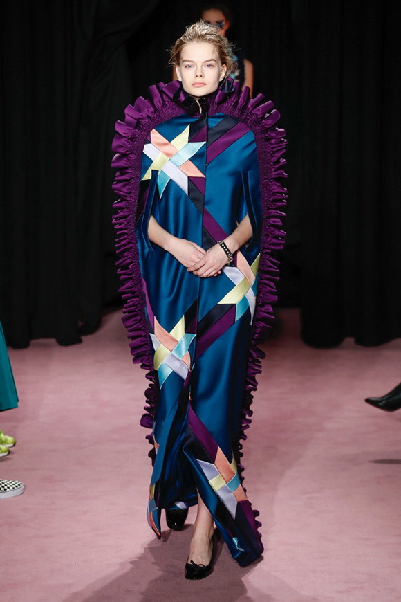 假面舞会的花仙子2018春夏高定秀