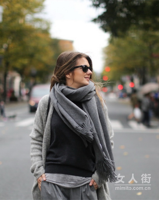 搭配利器温暖冬日，基础款围巾首发