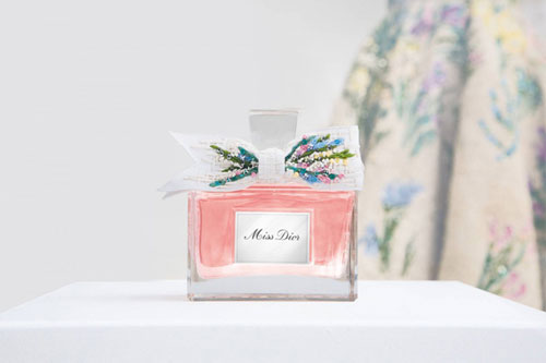 迪奥推出Miss Dior 典藏版限量香氛