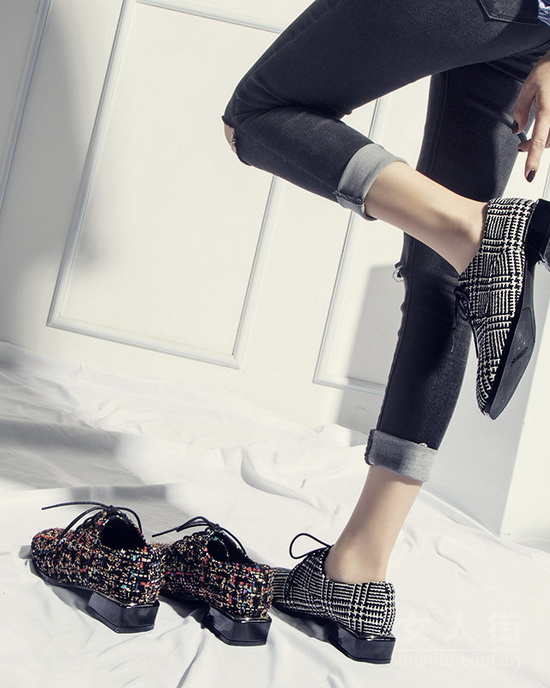 百穿不厌的格子鞋，散发春日的美好！