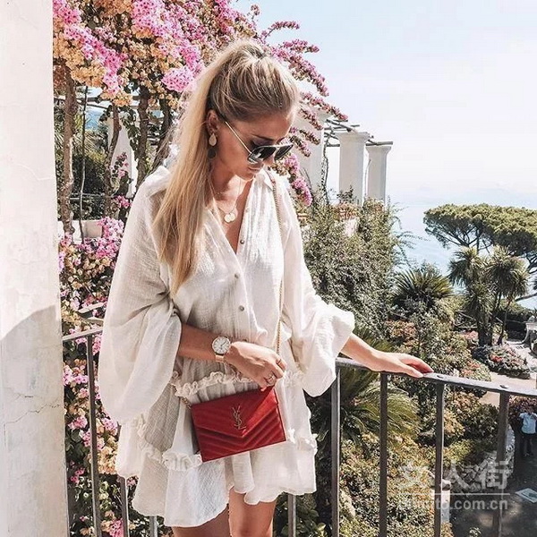 今年最火的几款连衣裙,你知道几款?