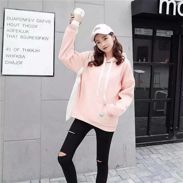 韩国少女喜欢的卫衣，纯色系+下衣失踪最显腿长