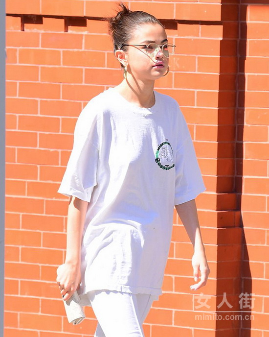 复古T恤流行,每一款都是一个的故事