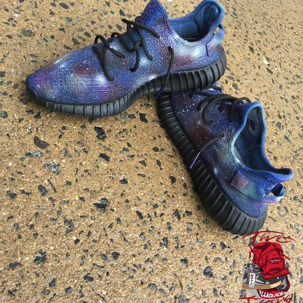 YEEZY Boost 350 V2星空款值得你关注
