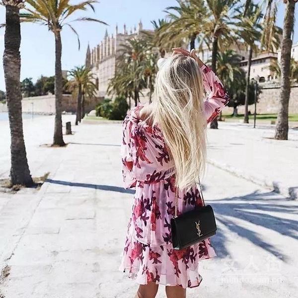 今年最火的几款连衣裙,你知道几款?