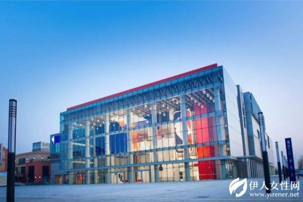 自带潮流基因，你能看懂NBA的时尚战略经？