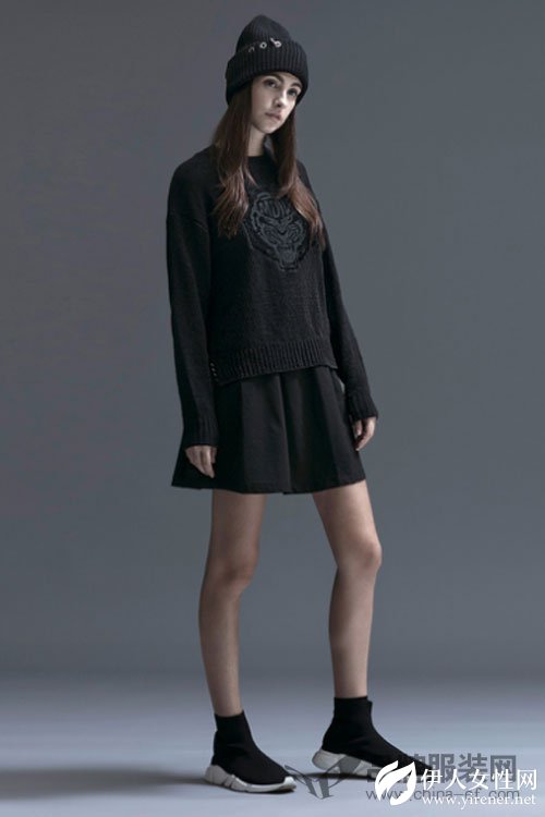 “亘美优嘉M+”与众不同的造型搭配 演绎全新的时尚风潮