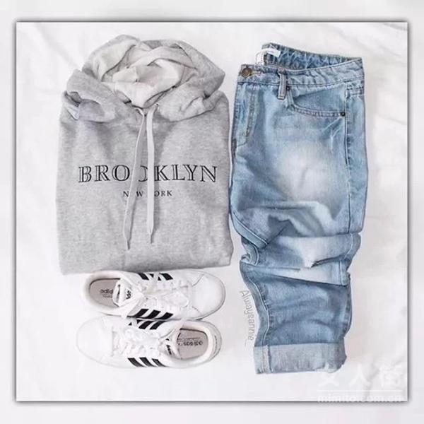 搞定初春时尚穿搭，休闲风搭配很适合你