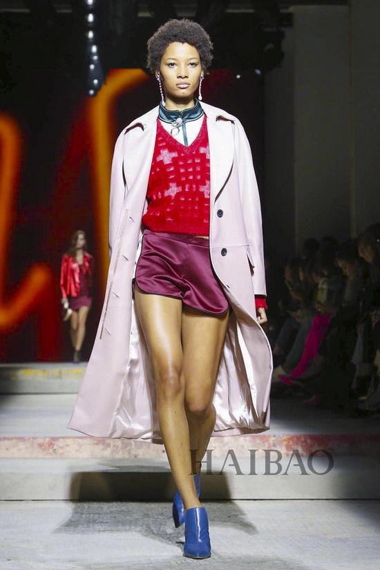 Topshop Unique 2018春夏时装秀