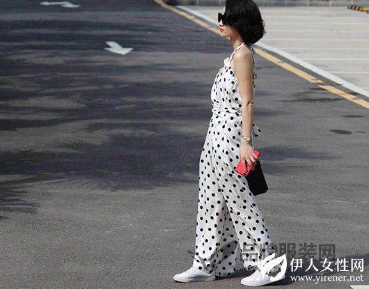 摆脱夏日穿搭难题 一定要选二十一度2018春夏新款
