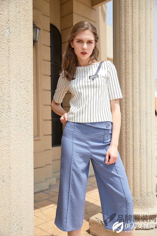 “金蝶茜妮”精致浪漫连衣裙 让女性的优雅魅力永驻