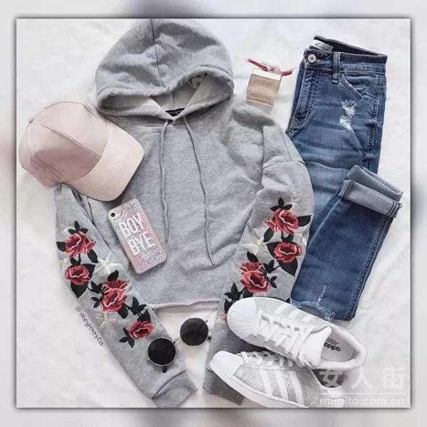 搞定初春时尚穿搭，休闲风搭配很适合你