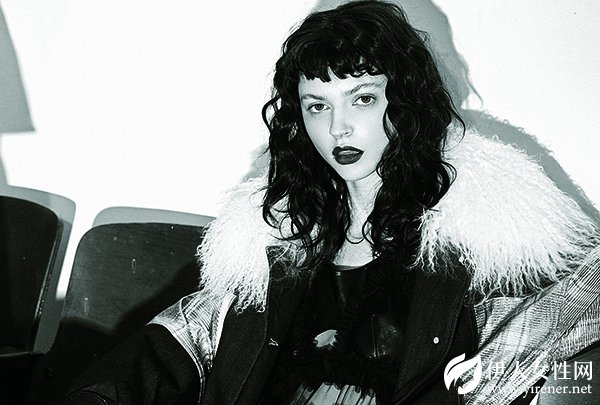 潮牌——欧姿蔻引领国内羽绒服强势崛起!