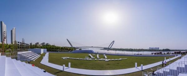 城市之旅自成一派,XG“南京眼”大秀再吸睛