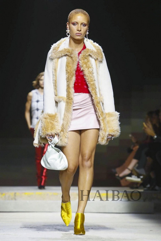 Topshop Unique 2018春夏时装秀