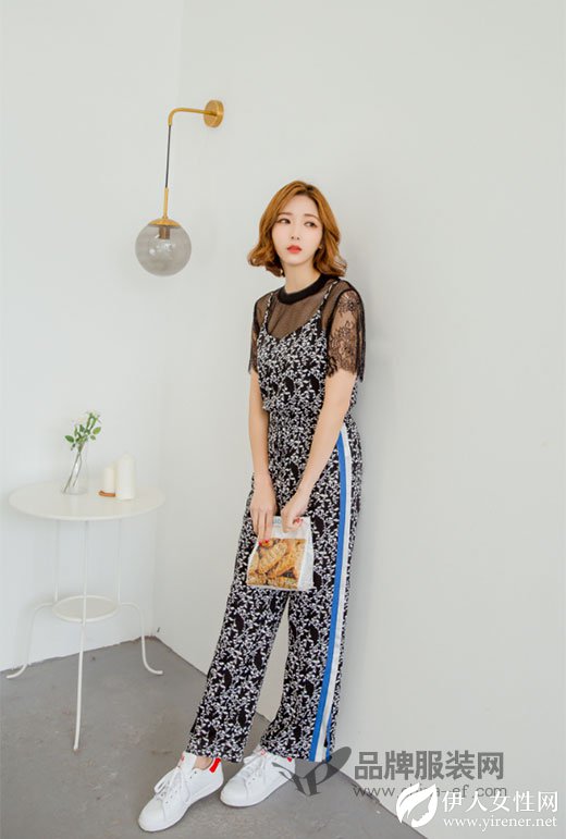 五一出游拍照要上镜？JOLYGLITZ伽戈带来最时尚潮搭