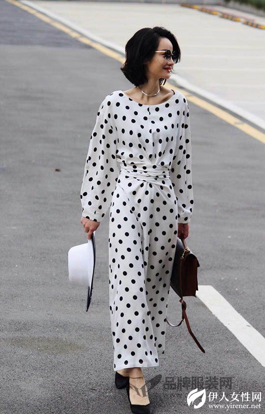 摆脱夏日穿搭难题 一定要选二十一度2018春夏新款