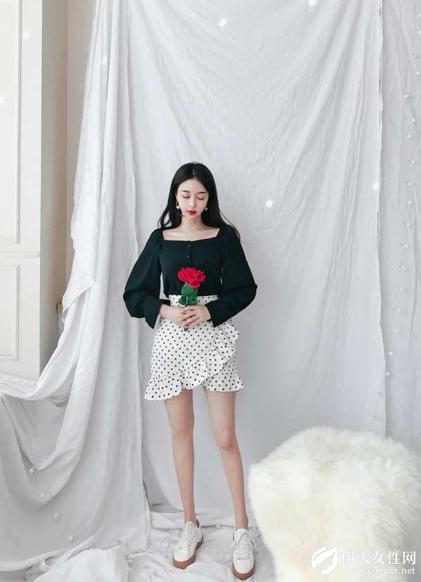 春美多：波点半身裙如何搭配 夏日最美穿搭气质又迷人