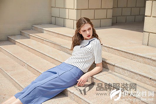 JDXN金蝶茜妮女装 为每一位妈妈带来精致和优雅