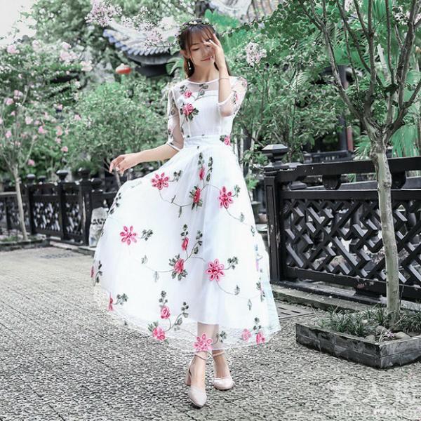 超仙的连衣裙，修身显瘦好似凡间仙女