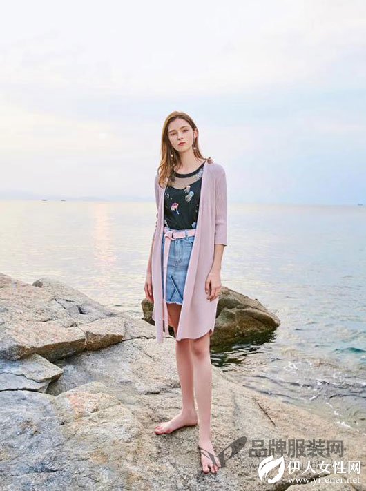 装点你的时尚生活 UEM优衣美女装浪漫升级!