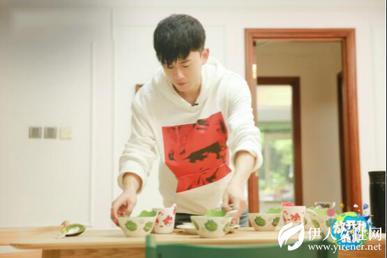 张杰参加亲子节目分享带娃妙招 称谢娜会吃醋