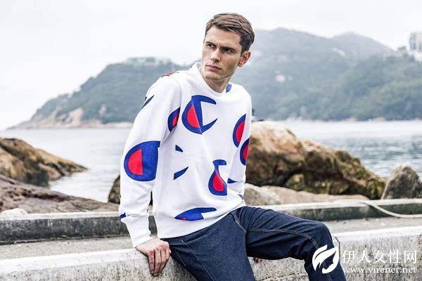 潮牌Champion销售大涨 积极扩张中国市场