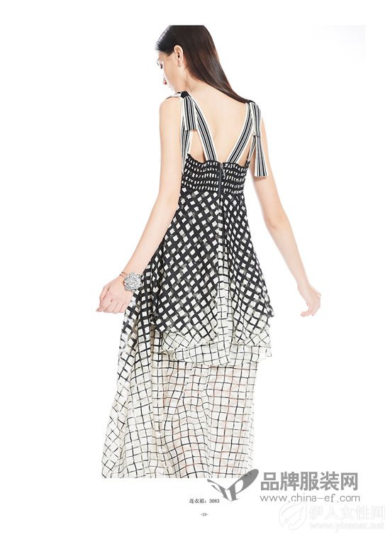 保时霓新品发布 格子可以那么的个性又不失温柔