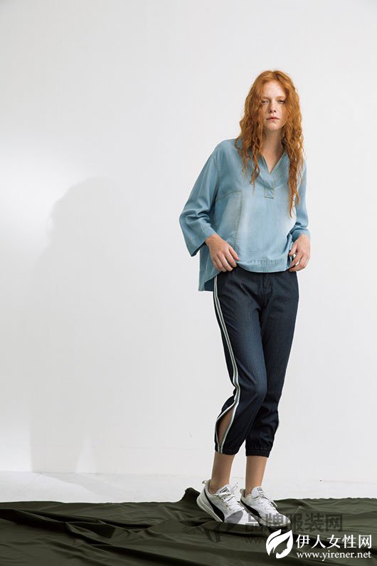 北欧风必须这样搭 LESERBIE奕色女装衬衫休闲款