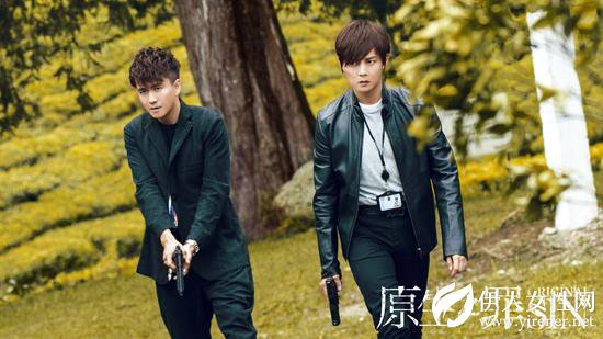 《原生之罪》海报曝光 翟天临为角色写万字“论文”