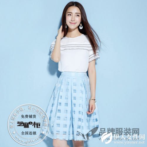 搭配完美的两件套等着你来选择 芝麻e柜拯救你的“懒癌晚期”