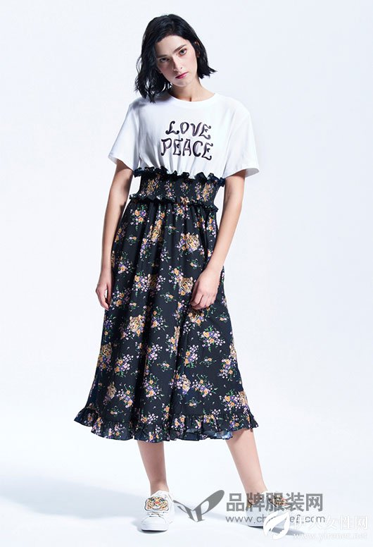 topkeeping夺宝奇兵2018夏季新款 演绎不褪色的优雅