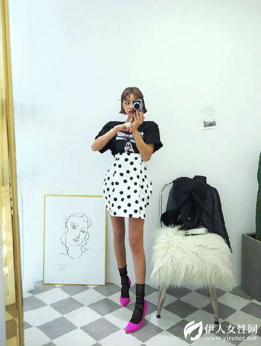 春美多：波点半身裙如何搭配 夏日最美穿搭气质又迷人