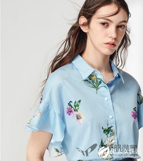 职场女性应该穿布莎卡 凸显贵气优雅范儿