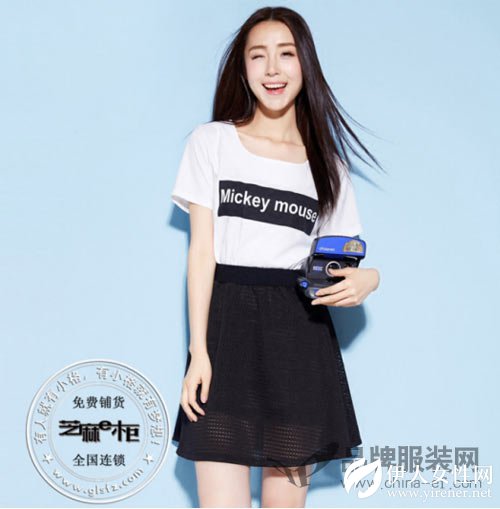 搭配完美的两件套等着你来选择 芝麻e柜拯救你的“懒癌晚期”