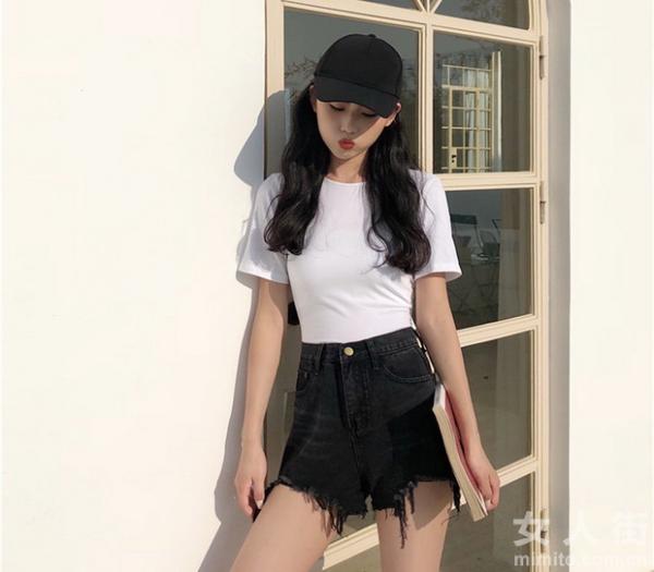 夏日必备的百搭T恤，快来了解一下