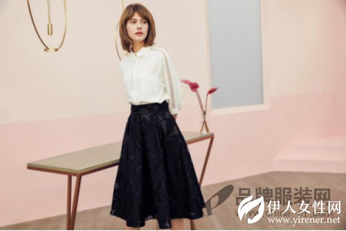 岁月使你如美酒恬静芬芳 优衣美陪你走过青春