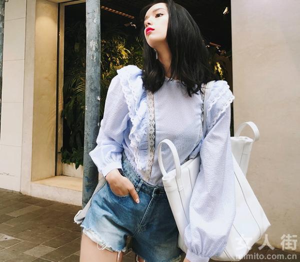 夏日衬衫穿搭示范，时髦感爆棚小妖精