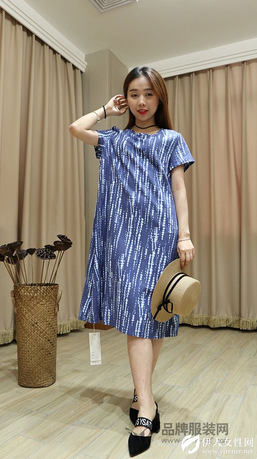 夏日只有西瓜和空调？没有季歌女装连衣裙怎么行？