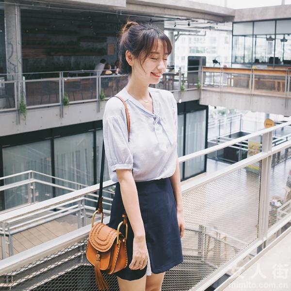 帅气or软萌，入夏衬衫的正确搭配方式