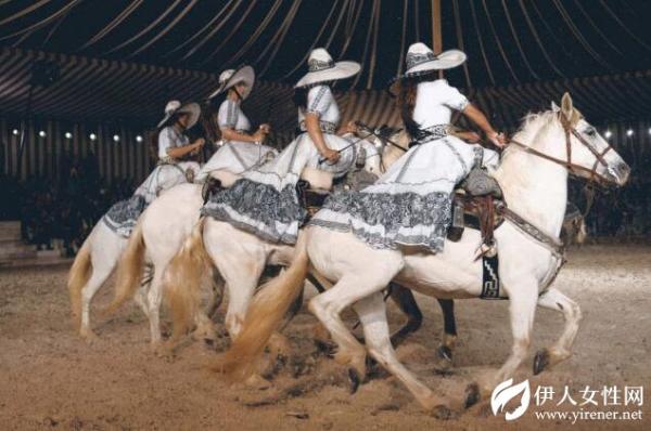 Dior2019度假大秀：墨西哥女战士值得期待