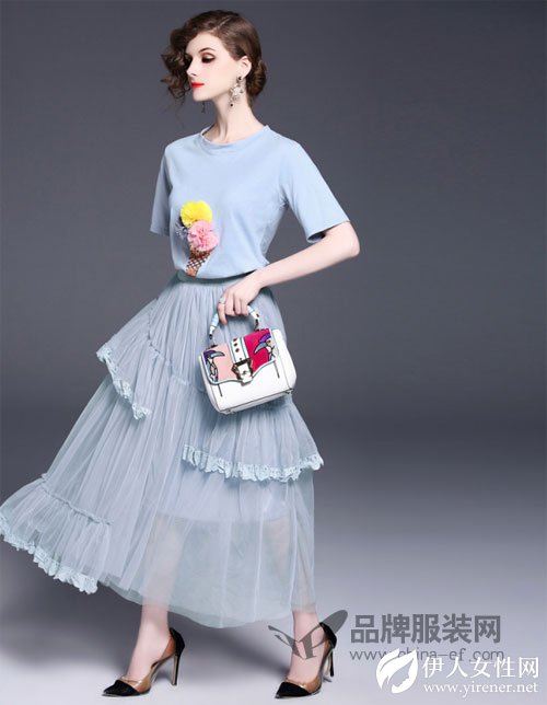 司合伊品牌女装新品 给你甜美公主风和清新学院风